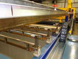 Automated metal-finishing uses igus energy cable management