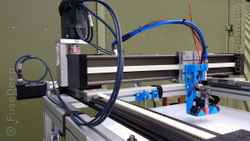 igus helps engineering artist and designer with 3D printing