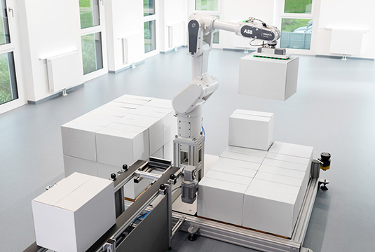 Industrial cobot delivers class-leading speed, accuracy and safety
