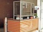 Hygienic desk protection screens from Minitec 