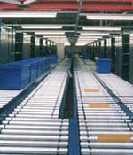 Lineshaft roller conveyors allow products to queue undamaged