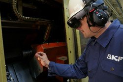 Augmented reality: efficient access to engineering expertise
