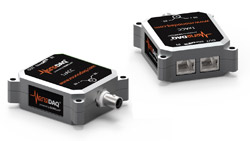 Compact accelerometer amplifier simplifies measurement