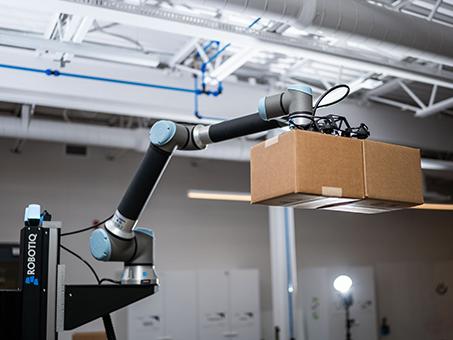 RARUK Automation offers enhanced collaborative robot palletising solution