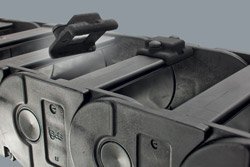 magsnap magnetic adapter keeps energy chains on track