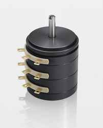 High-precision multiple section potentiometer for industrial use