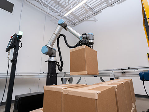RARUK Automation highlights robotics and parts feeding at Automation UK