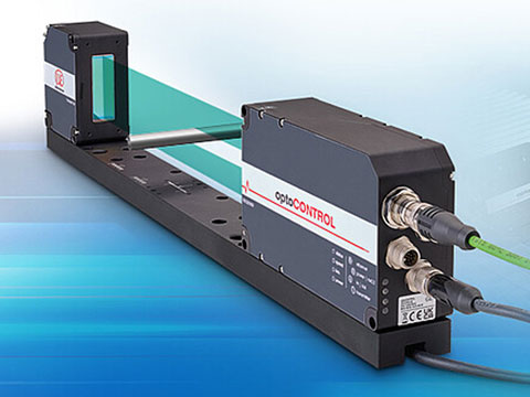 High performance optical micrometer compensates for target tilt