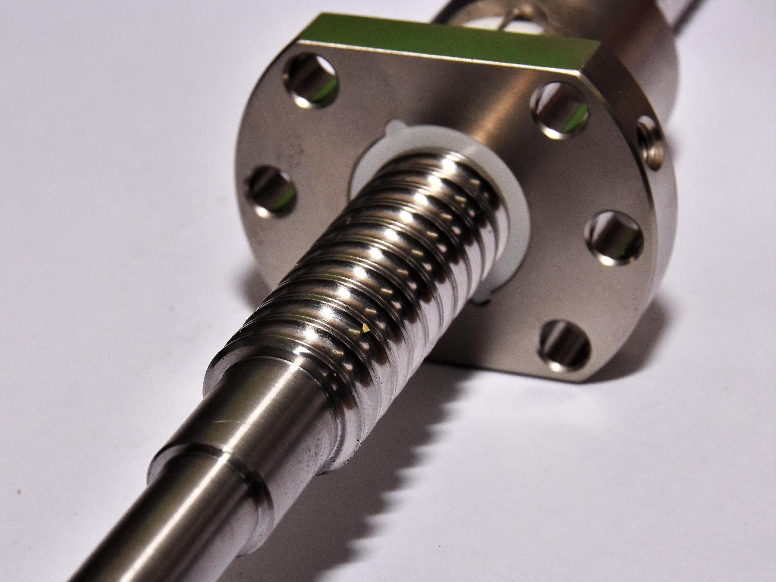 Which type of ballscrew should you choose?