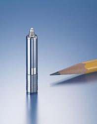 New high-pressure miniature flow regulating valve