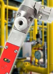 LOK Link adaptor for enhanced machine safety