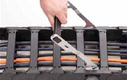 Assembly tools save time when working on Energy Chains