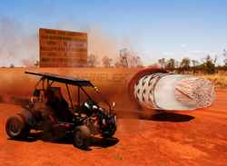 Solar-powered buggy benefits from igus cables