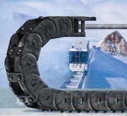 igus launches ice-chain for low-temperature applications