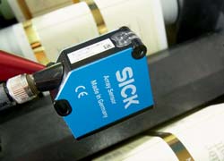 Web detection sensor achieves high precision at high speed