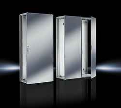 Large enclosures in stainless steel and with NEMA 4X protection