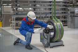 SKF offers new induction heater for large bearings