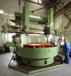 Vertical borer is available 24/7 for machining large components