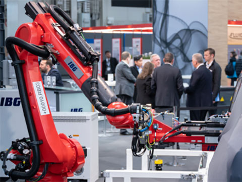 Close cooperation between Hannover Messe and the German Robotics Association