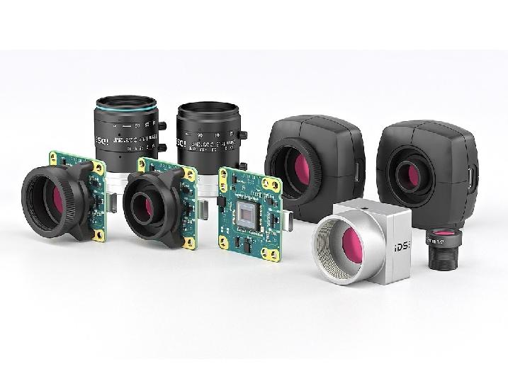 Spotlight on industrial cameras in ‘smallest standard format’