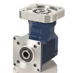 Right-angle gearboxes for servo motors