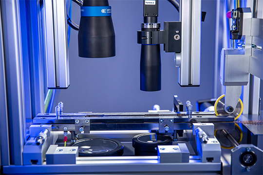 Optical quality inspection system for up to 4,000 parts per minute
