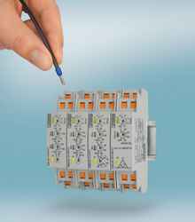 Compact monitoring relays save wiring time
