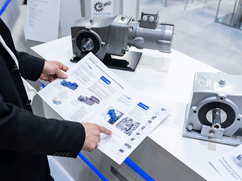 Intelligent drive solutions for the connected factory
