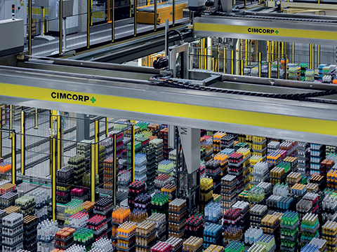 Cable carriers protect cables and hoses on intralogistics gantry robots