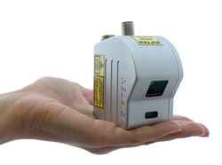 High-speed 2D laser scanner for precision linear measurement