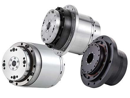 Compact high-torque integrated harmonic actuator systems