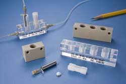 Manifold mounts for micro-dispense solenoid valves