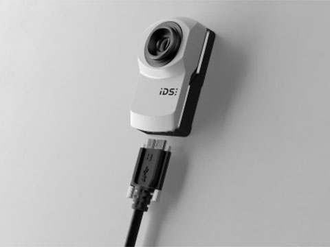 IDS now also offers uEye XC autofocus camera with UVC protocol
