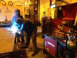 ESAB donates welding machine to mental health charity