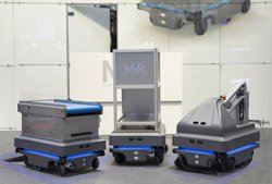 Customisable mobile industrial robot with 200kg payload