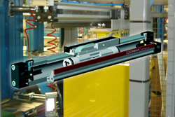 Conveyor builder specifies rodless pneumatic cylinders