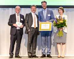 Harting receives Railsponsible CSR Award