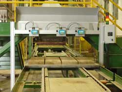 Customised laser displacement sensor measures concrete blocks