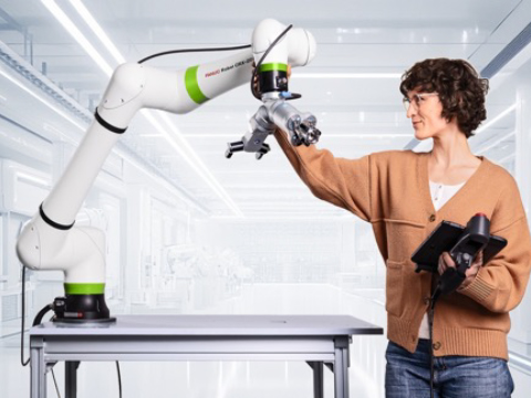 FANUC named one of world's top 100 innovators for the fifth year in a row