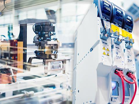 Lenze takes drive performance to the next level with i750 servo inverter