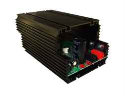 Easy access heatsink electronics enclosures