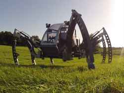 Bosch Rexroth gives some legs to walking robot