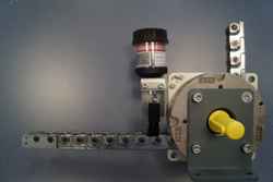 Lubricator reduces maintenance for push-pull chain actuator