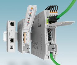 Fast connection and safe supply with new DIN rail devices