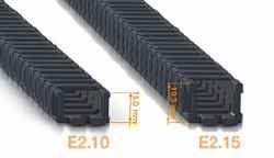 Video showcases easy-to-open igus E2 micro energy chain