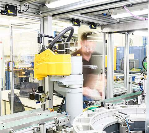 Eaton control and signalling solutions help machine builders enhance safety, control and operator interaction