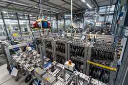 How igus puts iglidur materials through their paces