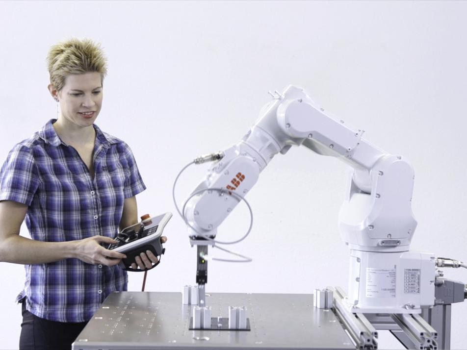 ABB industrial robots get Wizard programming 