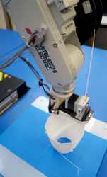Six-axis robot turns 3D printing into an art form