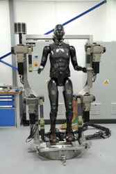 Robot mannequin 